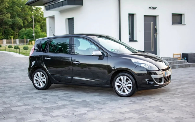 Renault Scenic cena 26950 przebieg: 236550, rok produkcji 2011 z Nisko małe 781